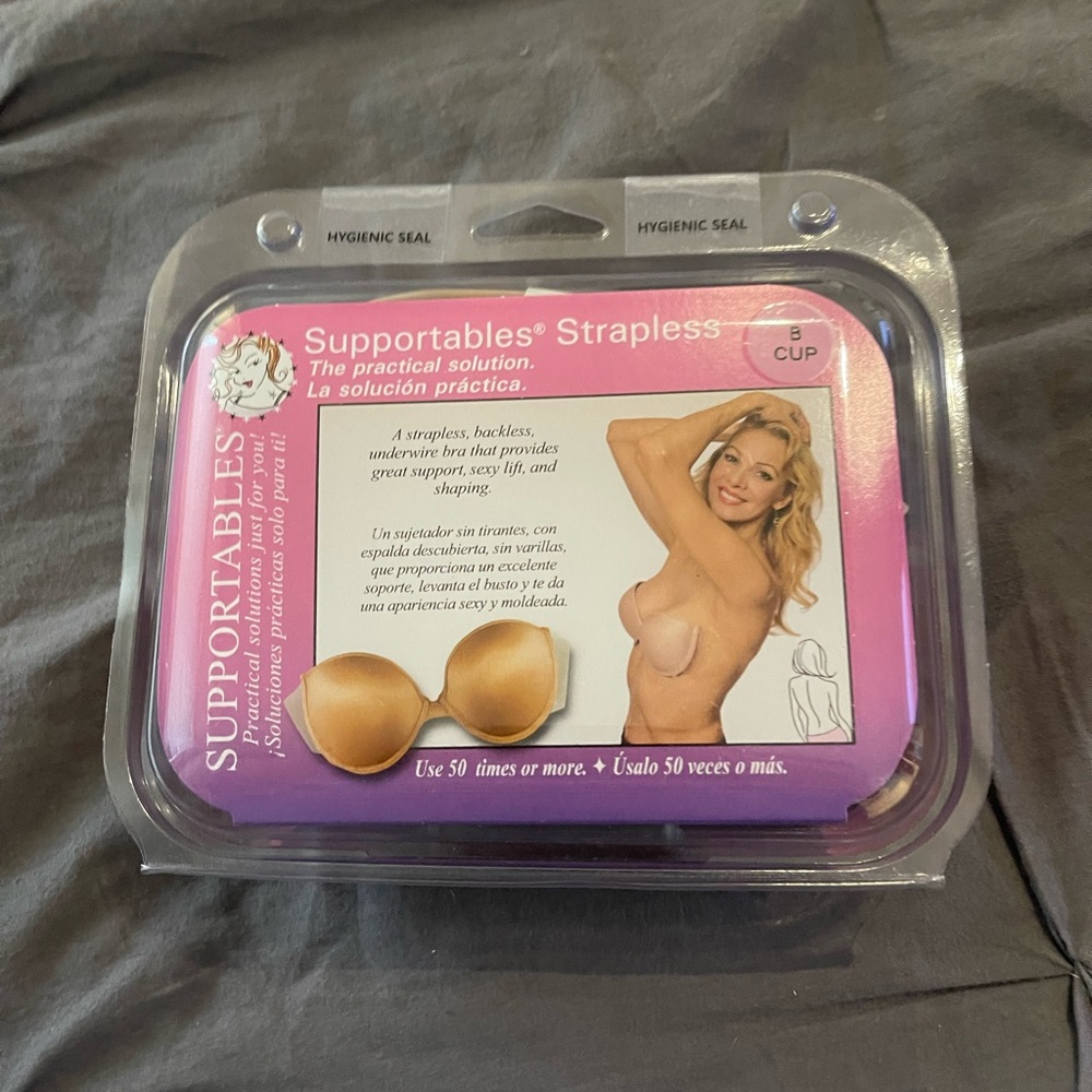 Backless strapless bra cup size B